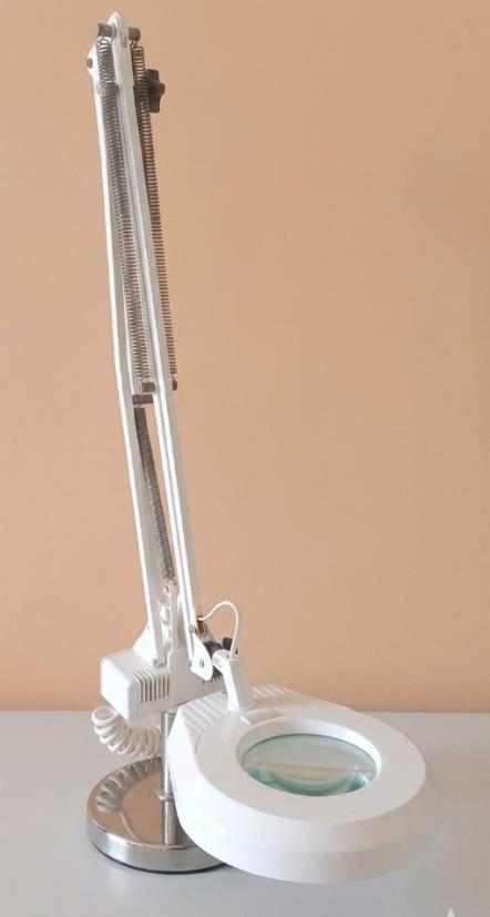 Magnifying Lamp